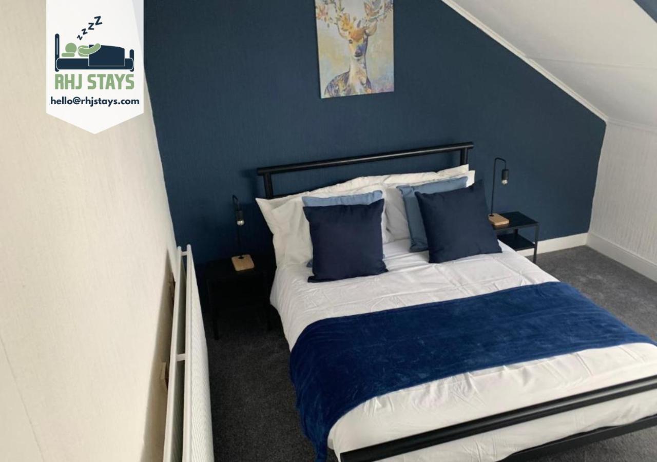 Windsor 4 - Spacious Beautiful 4 Bdrm Maisonette Nr Ncle Free Wifi Free Parking Gateshead Bagian luar foto