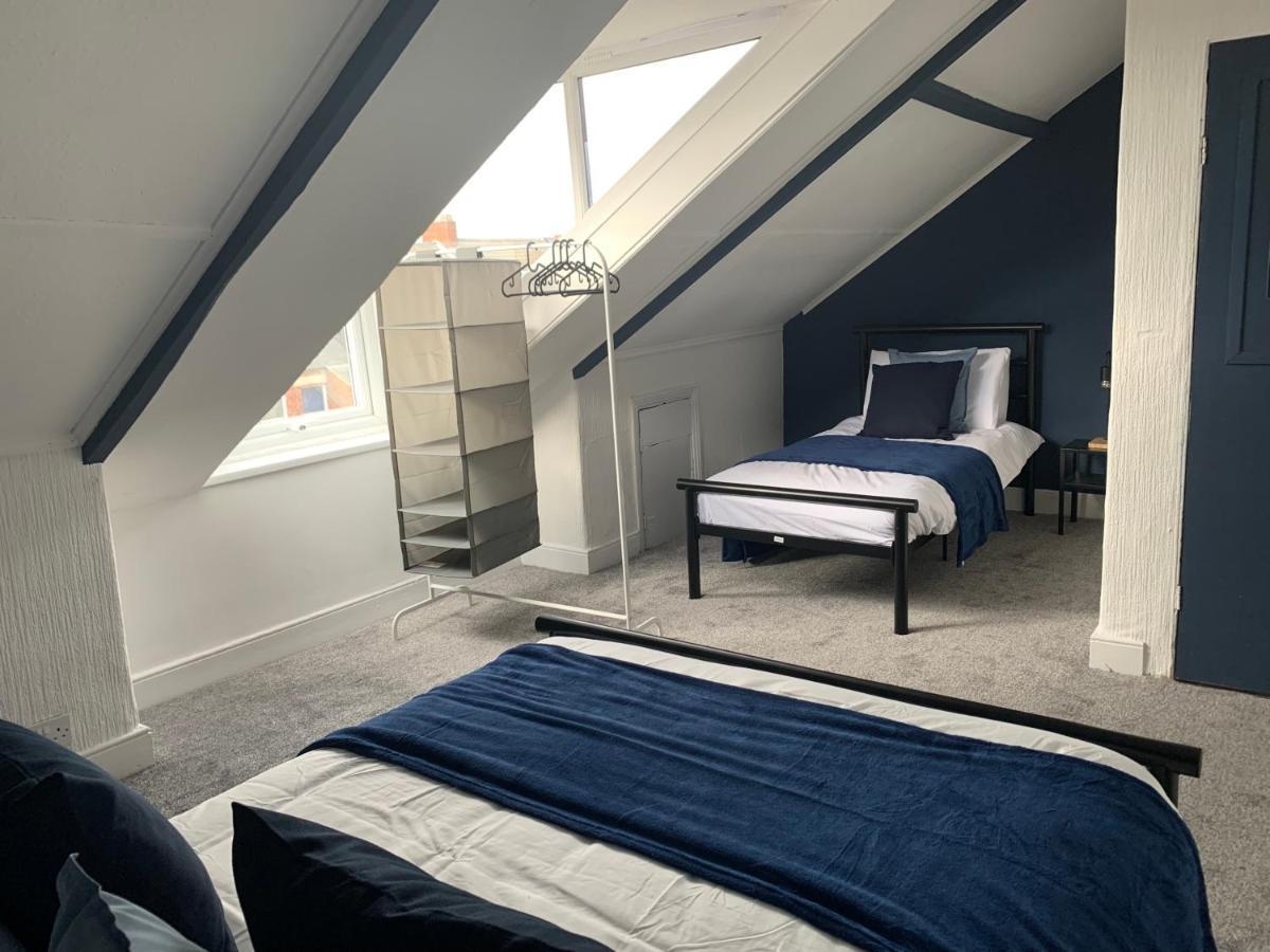 Windsor 4 - Spacious Beautiful 4 Bdrm Maisonette Nr Ncle Free Wifi Free Parking Gateshead Bagian luar foto
