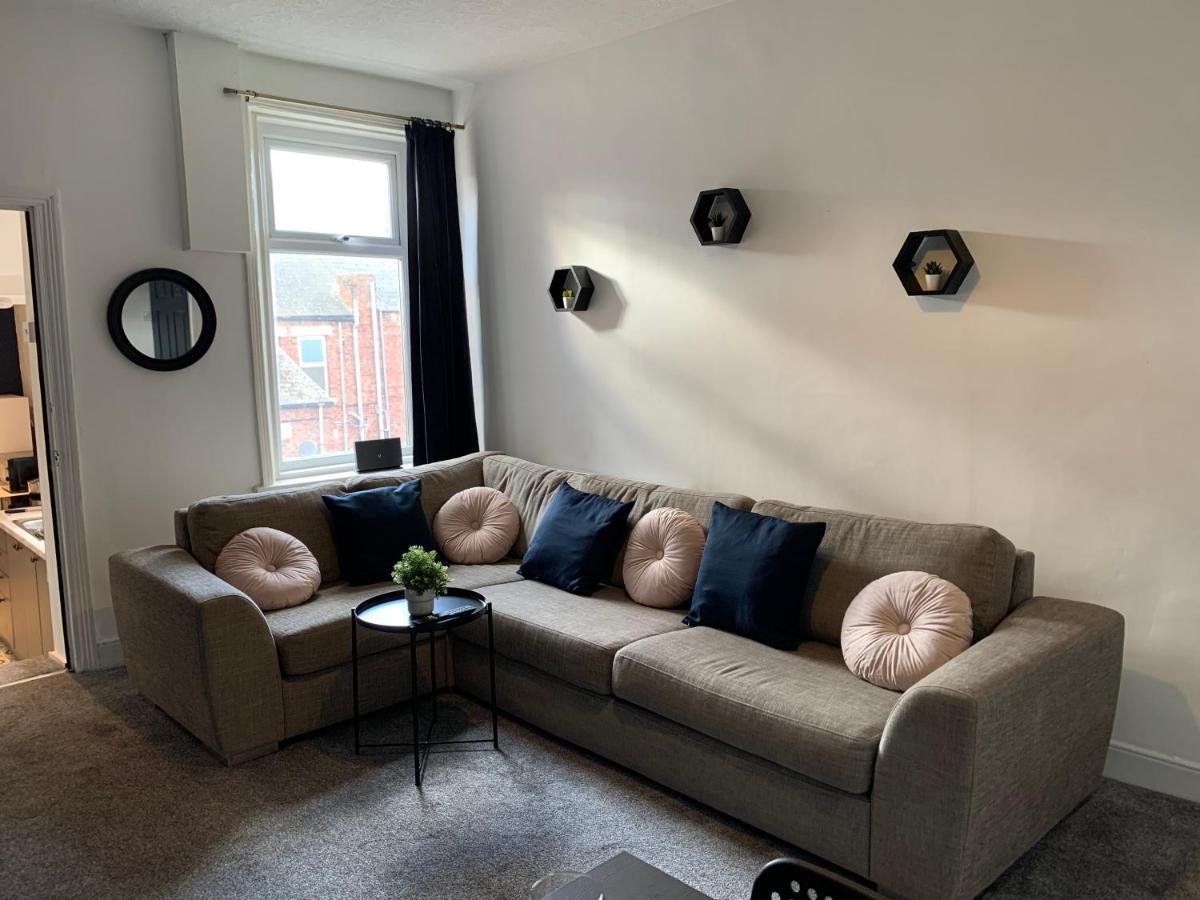 Windsor 4 - Spacious Beautiful 4 Bdrm Maisonette Nr Ncle Free Wifi Free Parking Gateshead Bagian luar foto